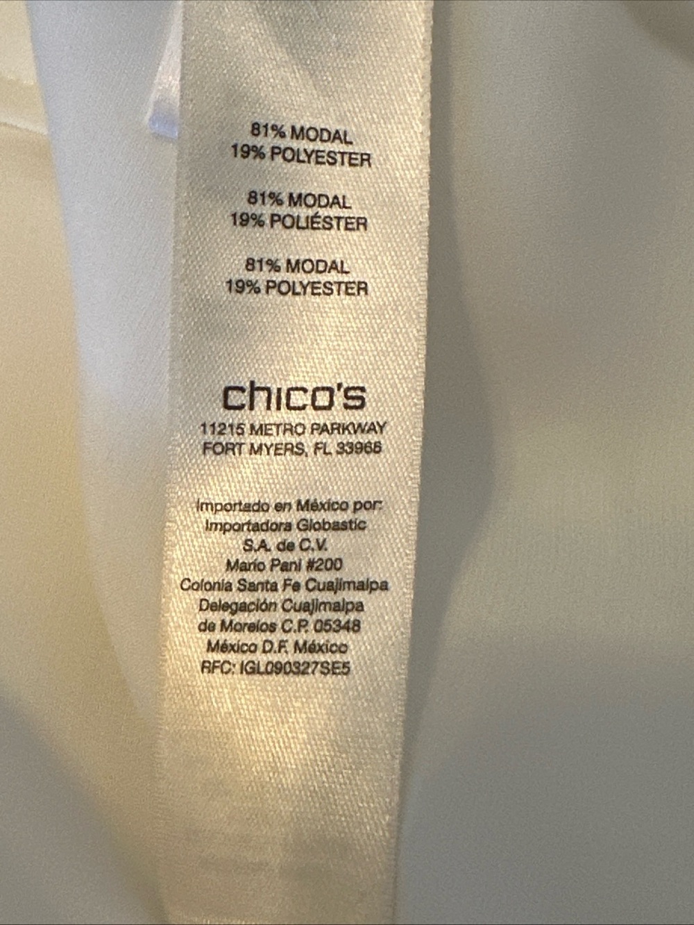 Chico's Women's White Button-Front Utility Shirt Size 2 - Picture 7 of 8